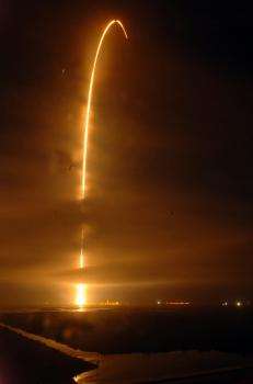 Raketa Atlas V-401 vyniesla do vesmíru dve družice na skúmanie radiačných pásov Zeme