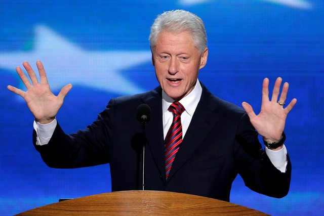 Na snímke bývalý americký prezident Bill Clinton