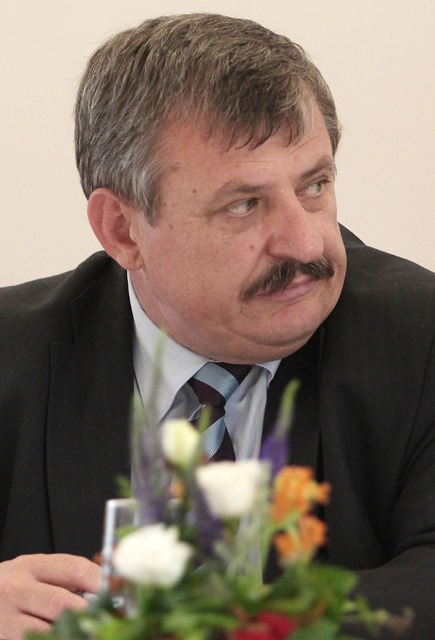 Na snímke podpredseda Slovenskej národnej strany (SNS) Anton Hrnko
