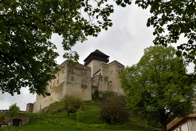 Na snímke Trenčiansky hrad