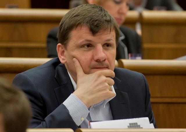 Na snímke poslanec parlamentu SR Alojz Hlina (KDH)