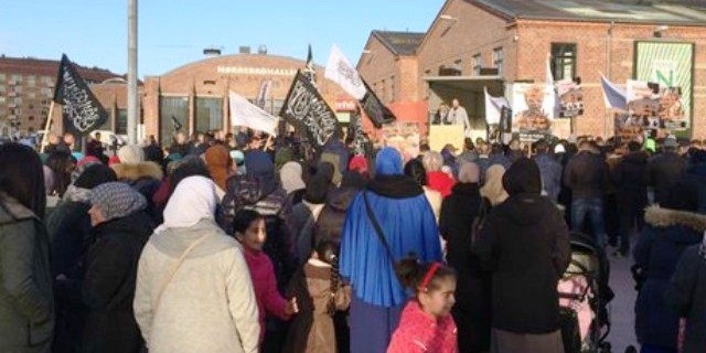V Kodani to vrelo. Islamistickí radikáli dva dni „okupovali“ dánsku metropolu