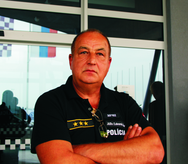  Na snímke viceprezident Policajného zboru SR Ľubomír Ábel