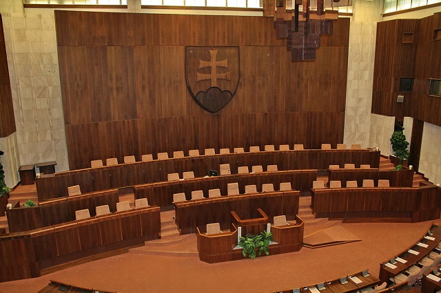 Pohľad na rokovaciu sálu Národnej rady Slovenskej republiky
