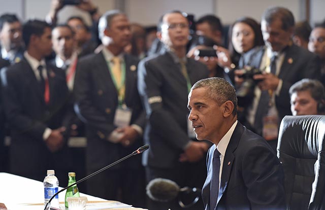 Na snímke americký prezident Barack Obama počas tlačovej konferencie v rámci summitu lídrov Združenia krajín juhovýchodnej Ázie (ASEAN)