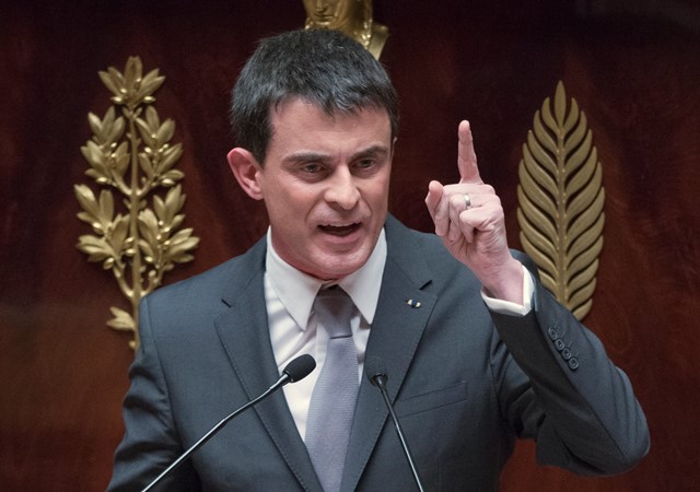 Na snímke francúzsky premiér Manuel Valls