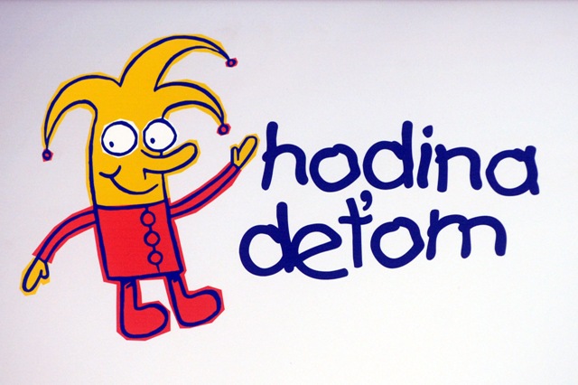 Na snímke logo Hodina deťom