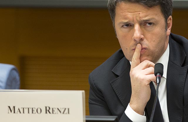 Na snímke taliansky premiér Matteo Renzi.