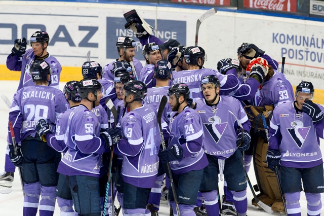 Na snímke radosť hráčov Slovana po víťazstve v predĺžení v hokejovom stretnutí KHL HC Slovan Bratislava - Dinamo Riga