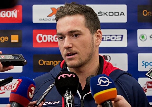 Na snímke slovenský hokejový reprezentant Juraj Majdan