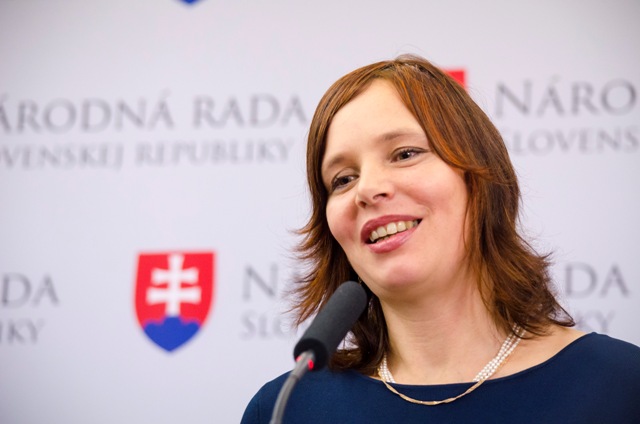 Na snímke blogerka a líderka kandidátky OĽaNO-NOVA Veronika Remišová 