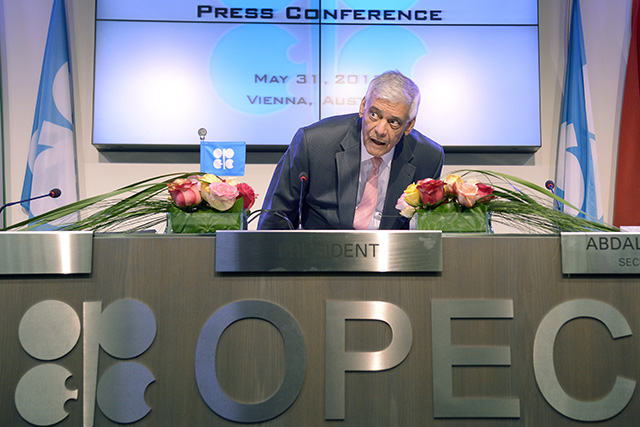 Na snímke generálny tajomník OPEC Abdalla Salem El-Badrí.