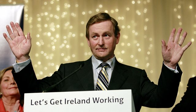 Na snímke líder írskej strany  Fine Gael Enda Kenny
