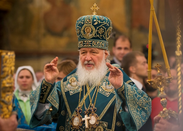 Na snímke ruský patriarcha Kiril