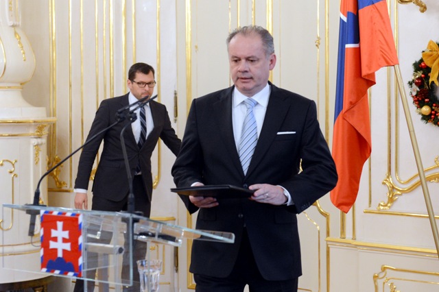 Na snímke vpravo prezident SR Andrej Kiska
