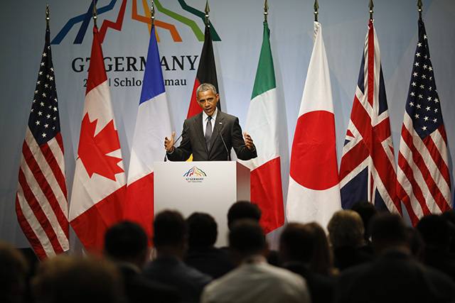  Na snímke americký prezident Barack Obama reční počas tlačovej konferencie na druhý a záverečný deň summitu lídrov skupiny siedmich priemyselne najrozvinutejších krajín sveta (G7)