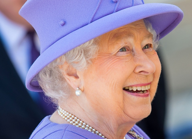 Na snímke britská kráľovná Alžbeta II.