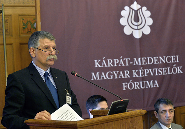 Predseda maďarského parlamentu László Kövér