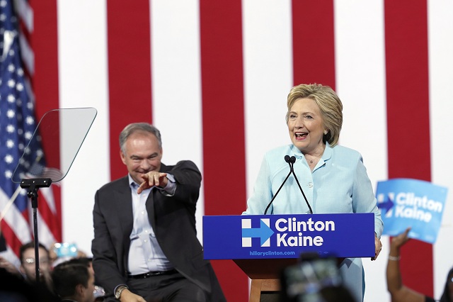Hillary Clintonová predstavila svojho kandidáta na viceprezidenta Tima Kainea