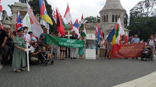 Účastníci medzinárodného proliferského podujatia v Budapešti