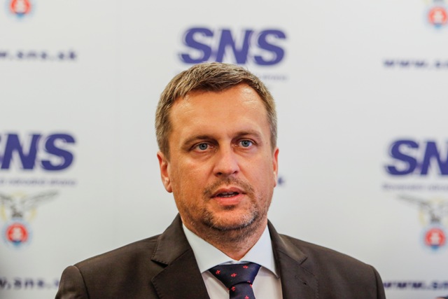 Na snímke predseda Slovenskej národnej strany (SNS) a predseda Národnej rady SR Andrej Danko