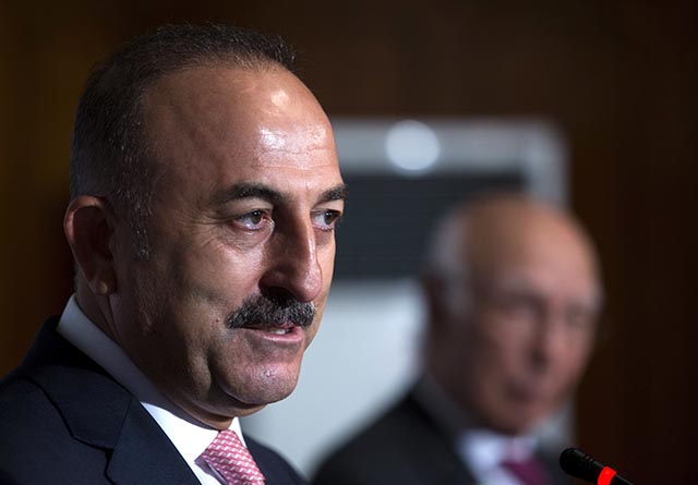 Turecký minister zahraničných vecí Mevlüt Čavušoglu