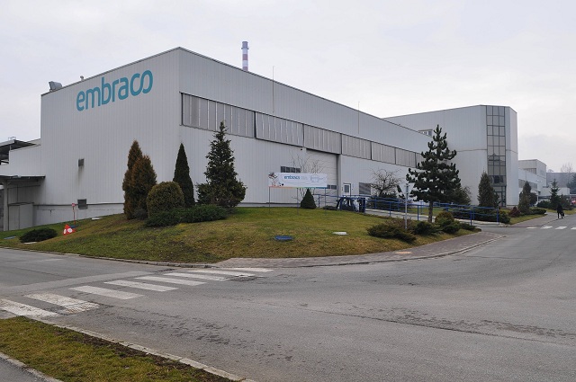 Na snímke jedna z výrobných hál závodu na výrobu kompresorov Embraco Slovakia