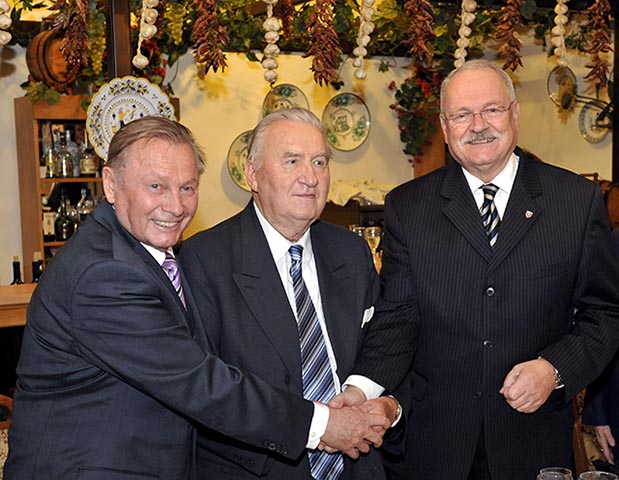 Bývalý prezident Slovenskej republiky Michal Kováč zomrel 5. októbra 2016 o 19.50 h vo veku 86 rokov v Nemocnici svätého Michala v Bratislave na zlyhanie srdca.