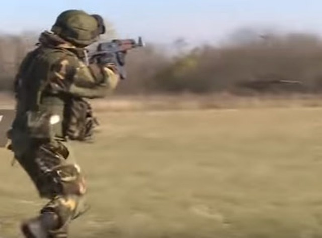 Ruskí, srbskí a bieloruskí vojaci sa zúčastnili spoločného protiteroristického cvičenia