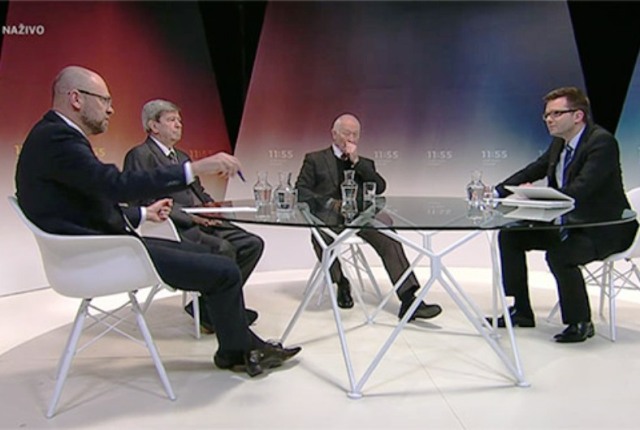 Nedeľná diskusná relácia RTVS "O 5 minút 12": europoslanci Richard Sulík, Eduard Kukan a poslanec Národnej rady Slovenskej republiky František Šebej