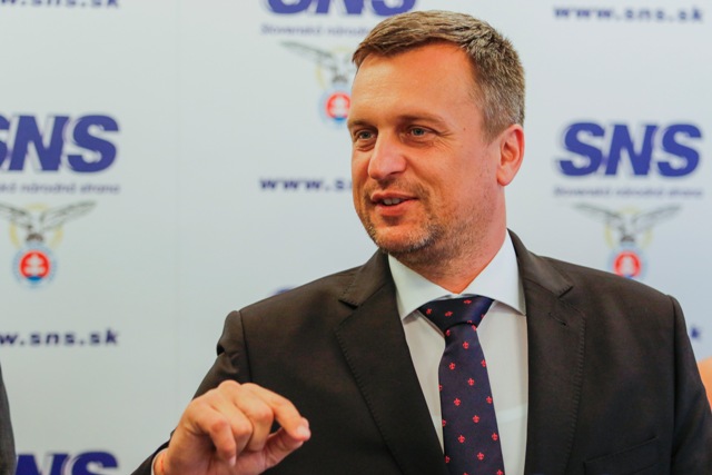 Na snímke predseda Slovenskej národnej strany (SNS) a predseda Národnej rady SR Andrej Danko