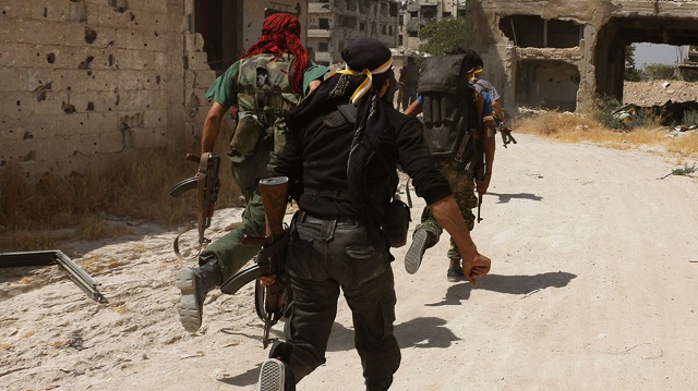 Teroristi v Sýrii využívajú amnestiu a čoraz častejšie opúšťajú svoje pozície v Aleppe
