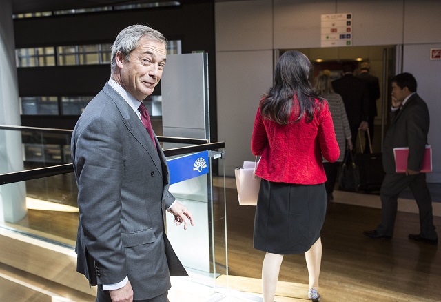 Bývalý predseda Strany nezávislosti Spojeného kráľovstva (UKIP) a europoslanec Nigel Farage