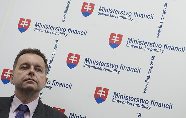 Na snímke minister financií SR Peter Kažimír