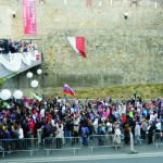 Na snímke účastníci Národného pochodu za život v Bratislave 20. septembra 2015. Cieľom podujatia bolo vyzdvihnúť význam ľudského života a nutnosť chrániť ho od počatia po prirodzenú smrť