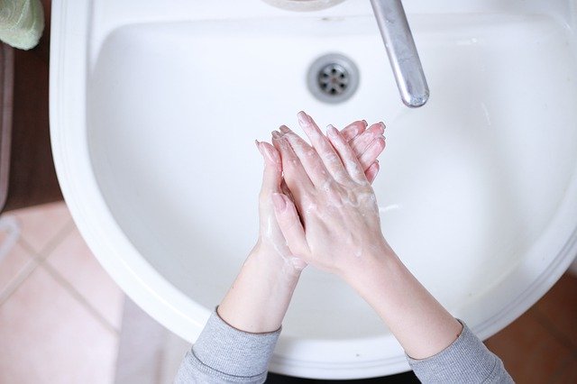ruky, umývadlo