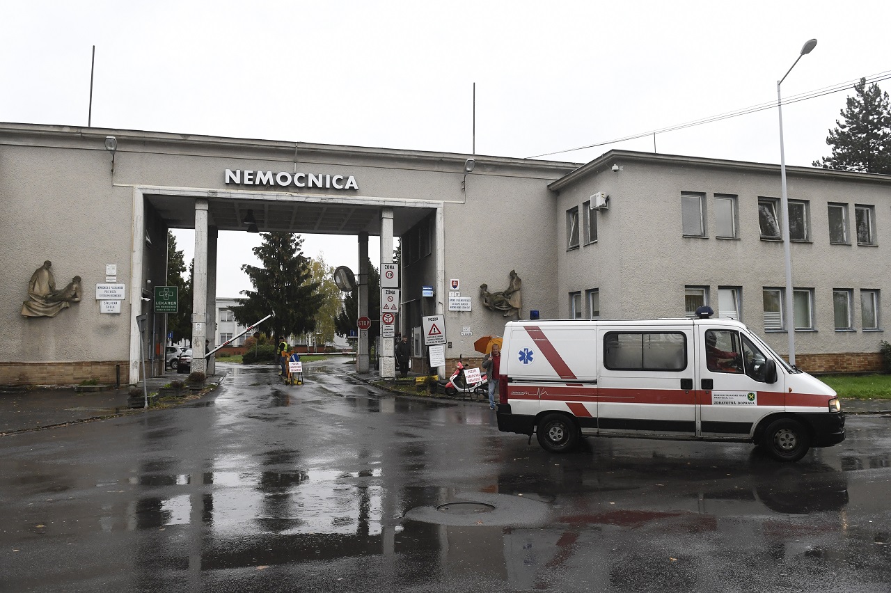 bojnická nemocnica vstup Nemocnica s poliklinikou NsP Prievidza