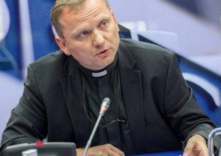 Expert Vatikánu v OBSE: Prevencia terorizmu je v posilňovaní hodnôt
