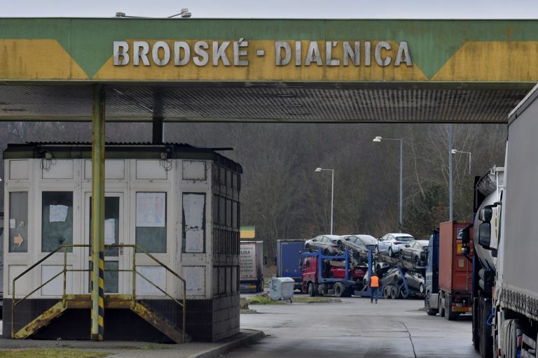 diaľničný hraničný priechod Brodské - Břeclav
