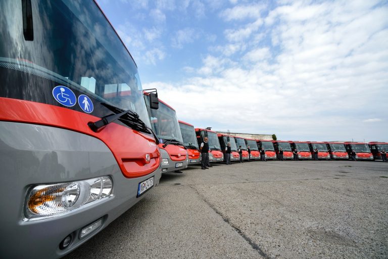 mestská prímestská doprava autobus Veolia Transport