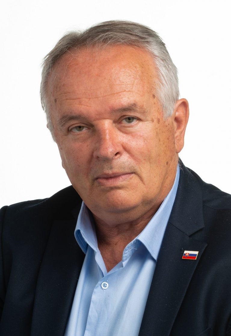 poslanec Európskeho parlamentu Miroslav Radačovský