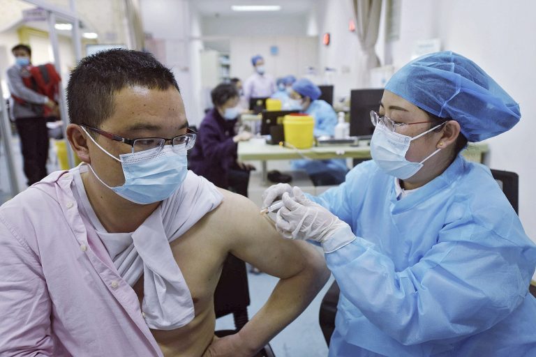 Čína koronavírus očkovanie