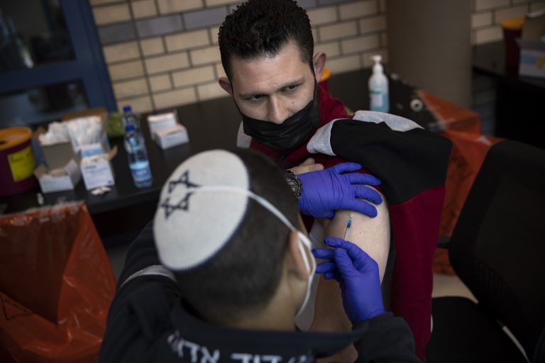 Izrael očkovanie