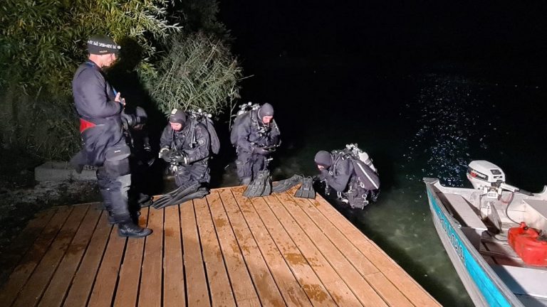 Potápači našli telo policajta