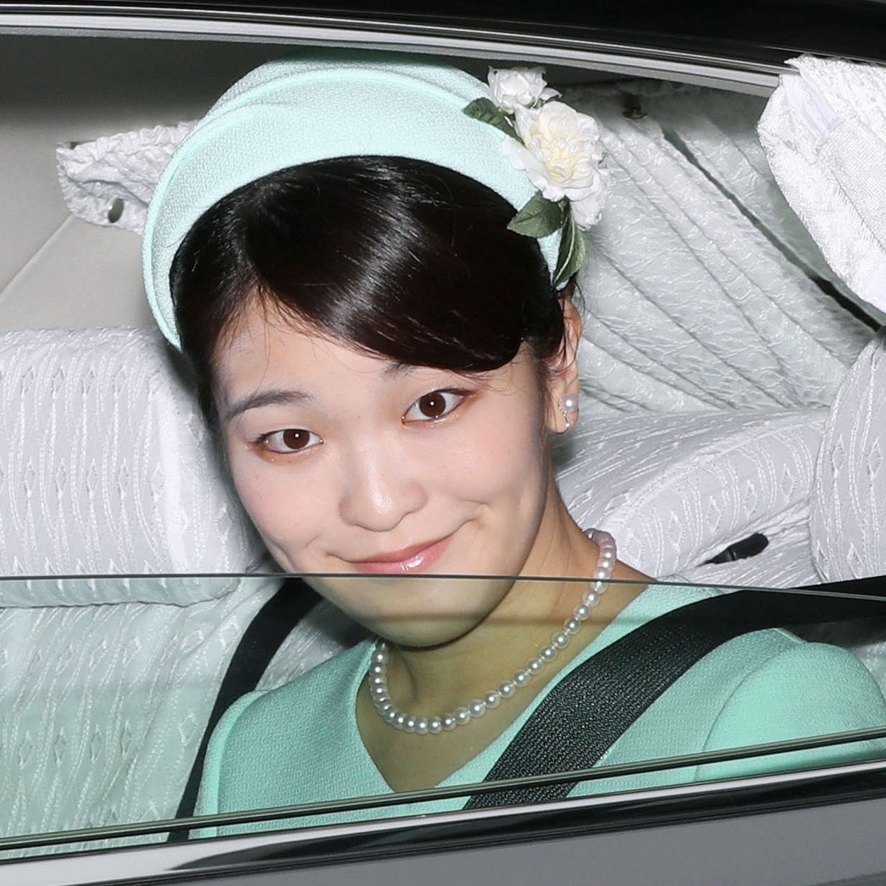 Японская внучка видео. Мако Комуро принцесса. Принцесса Японии мако выходит замуж. Принцесса мако Япония свадьба. Принцесса мако Акисино и Кей.