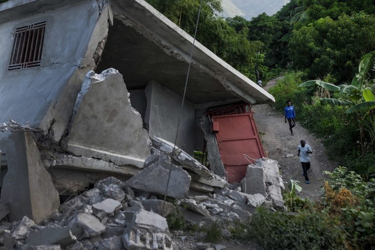 zemetrasenie Haiti