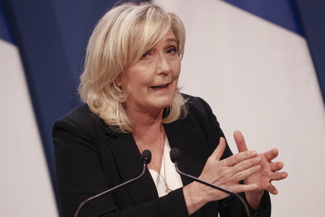 Francúzska Le Penová kritizuje Meloniovej postup pri riešení migračnej krízy. Hovorí o “zbabelosti”