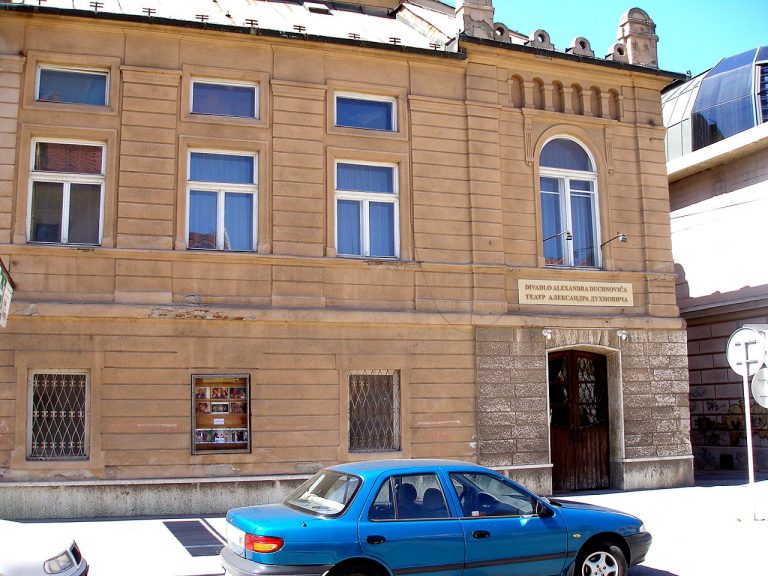 Divadlo Alexandra Duchnoviča