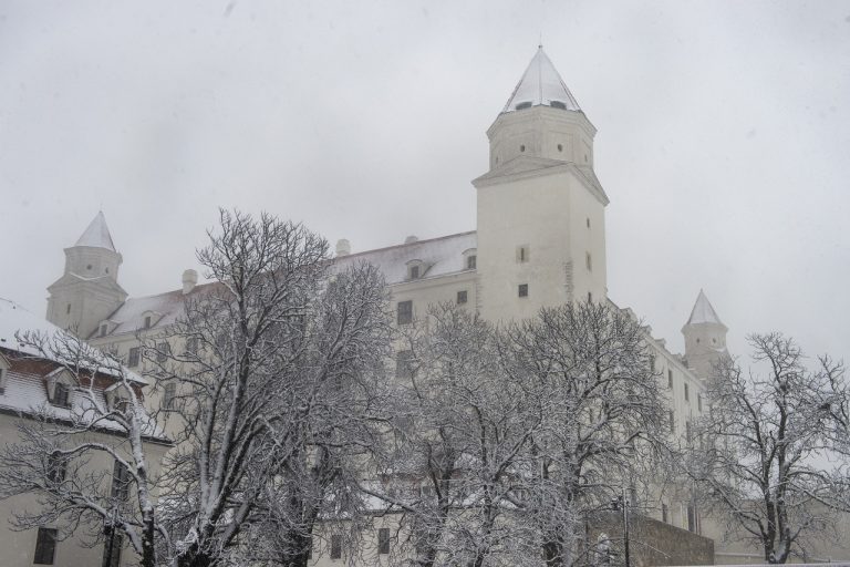 snehová nádielka v Bratislave