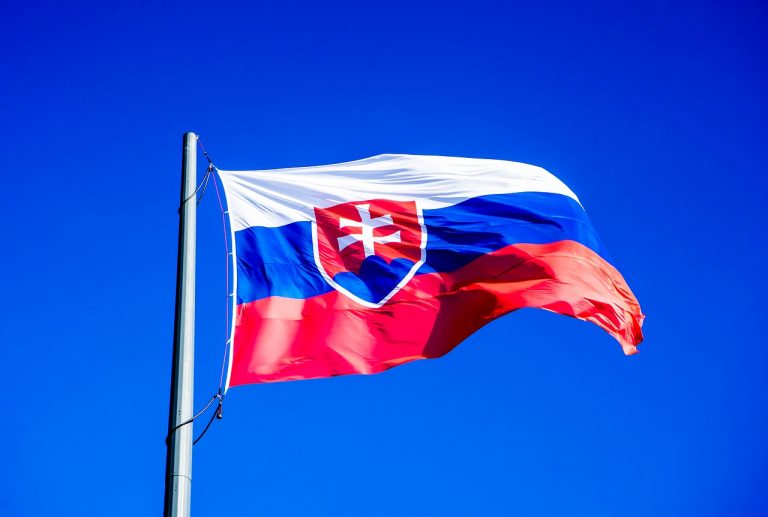 slovensko vlajka